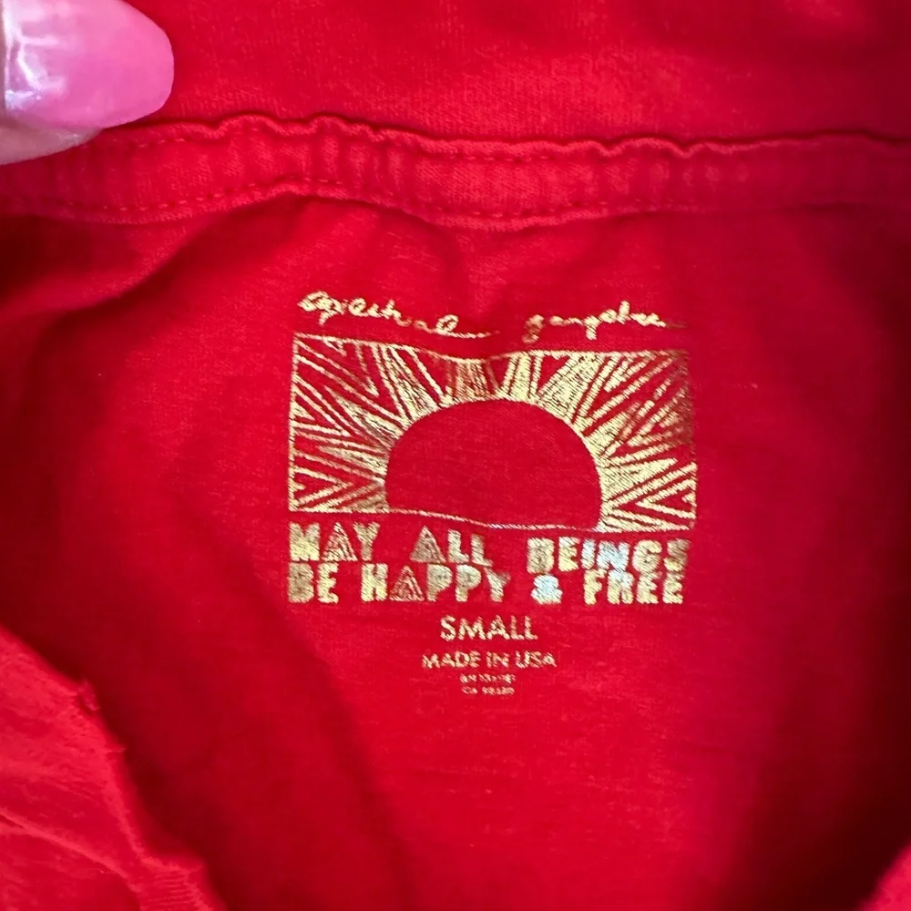 Spiritual Gangster red love more T-shirt size small - Picture 2 of 2